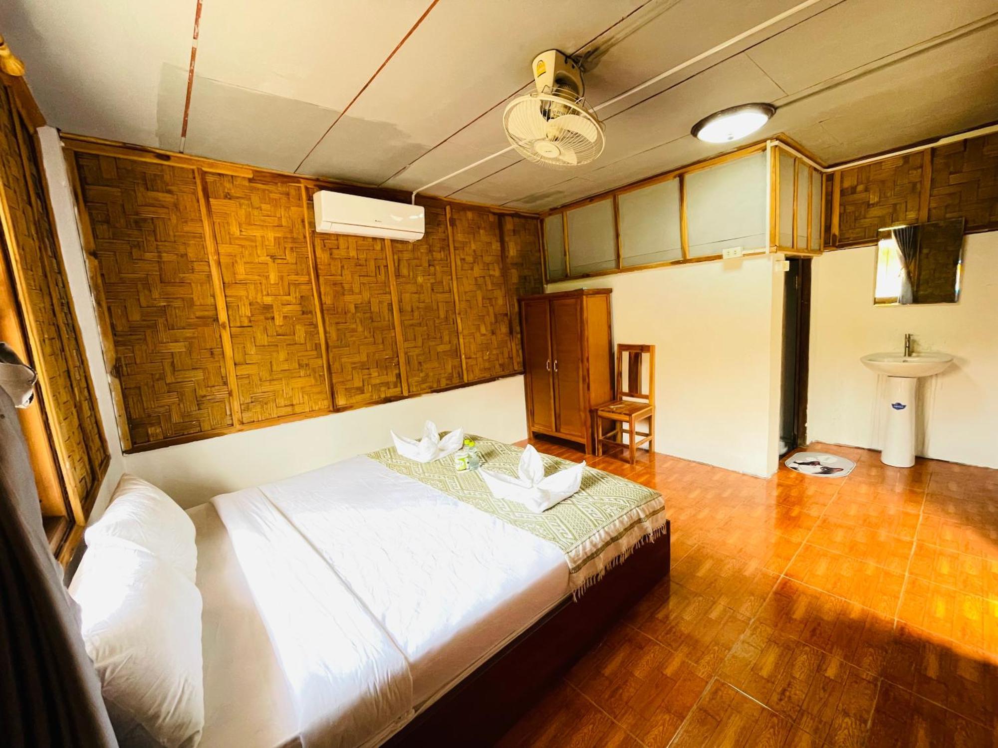Bed and Breakfast Nong Khiaw Ing Ing Mountain View Экстерьер фото